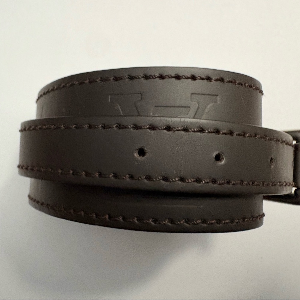 Louis Vuitton Monogram Glacé Leather Cuff Bracelet | June 2002 France | COA - Picture 2 of 11